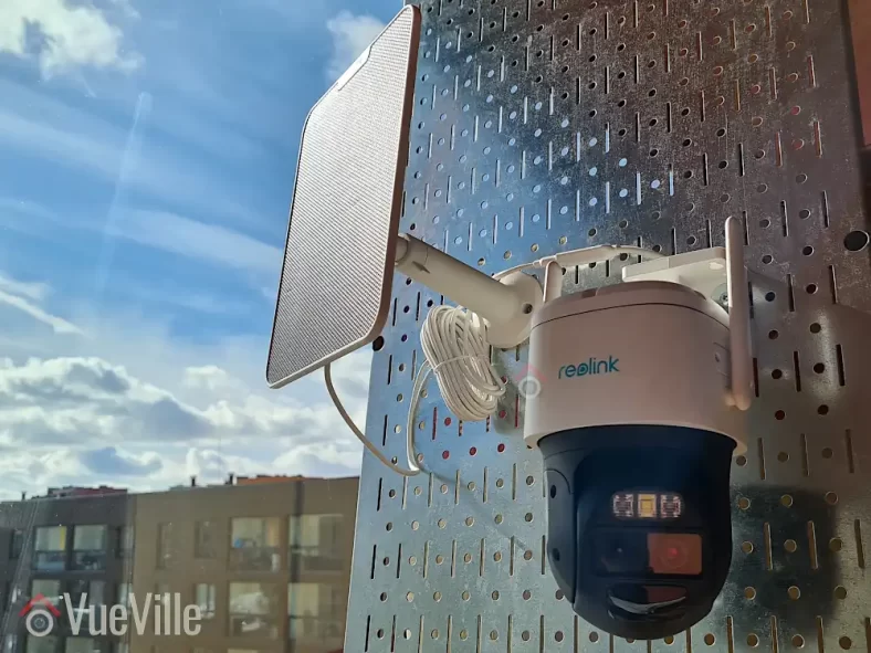 Battery Camera Review: Reolink TrackMix Wi-Fi PTZ with Solar Panel